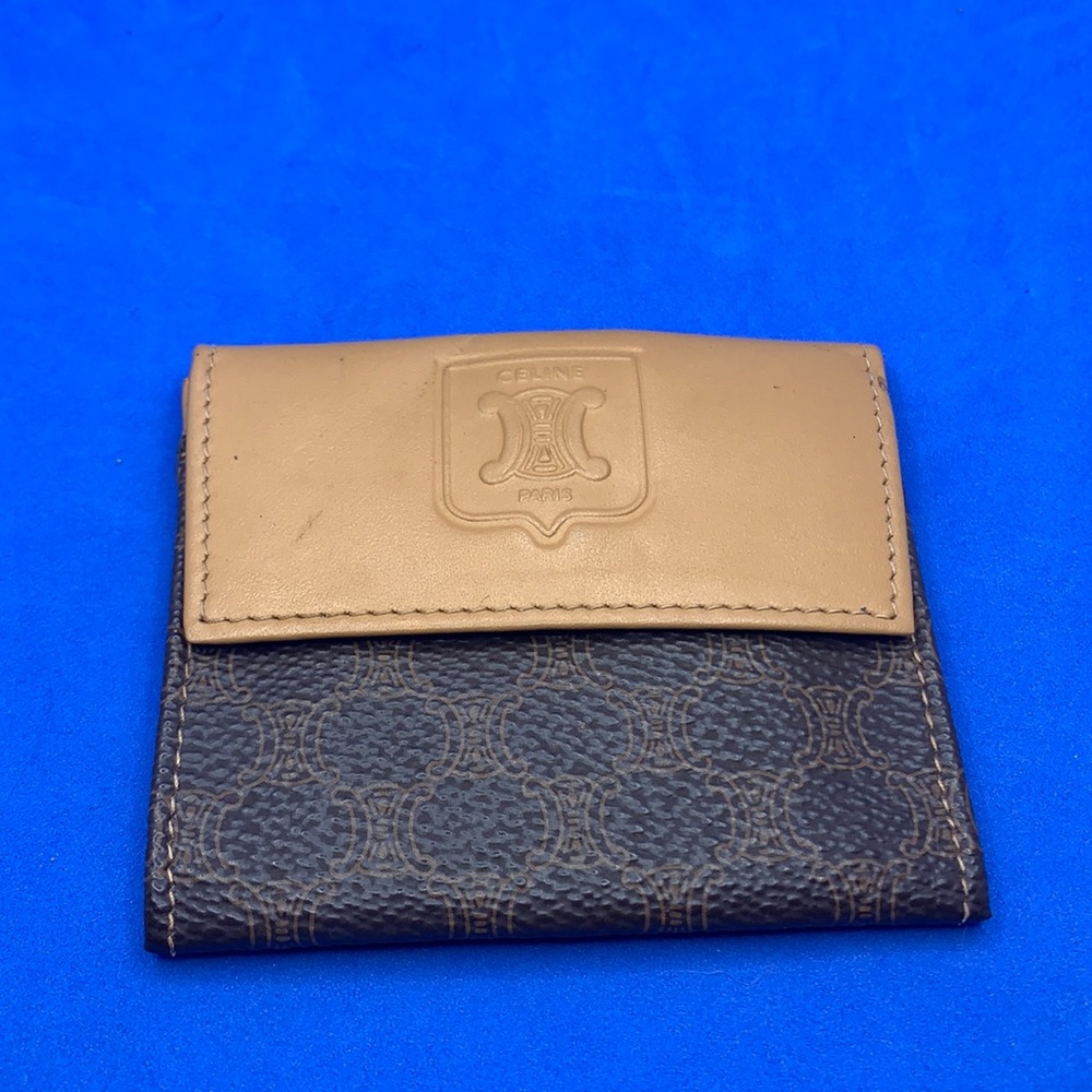 Céline
Macadam Compact In Mustard/Brown Coated Canvas Wallet - Picture 1 of 12